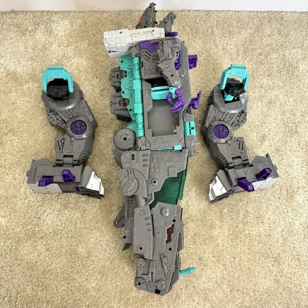 Transformers Titans Return Trypticon Titan Class 18” Figure Incomplete Hasbro